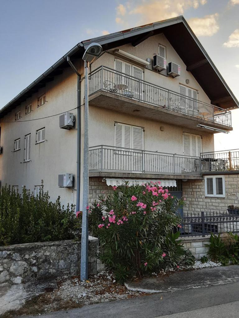 Primasrima Apartments Vodice Exterior foto